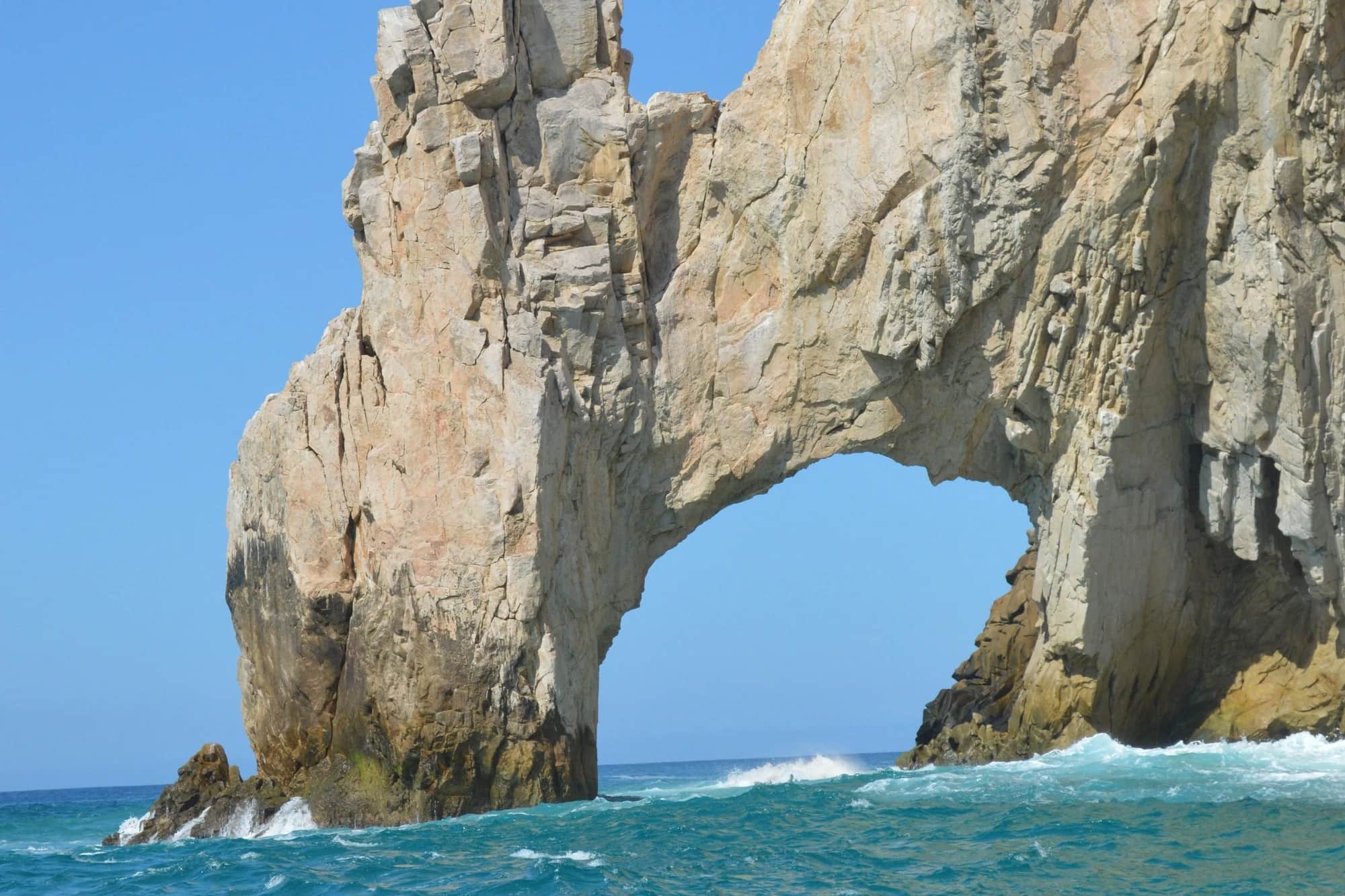 El Arco rock arch and turquoise water at Cabo San Lucas