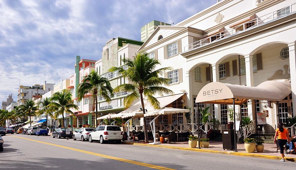 Explore local landmarks in Orlando