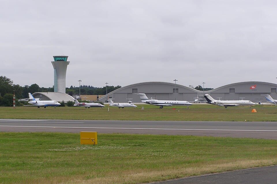 View of London Farnborough Airport (FAB)