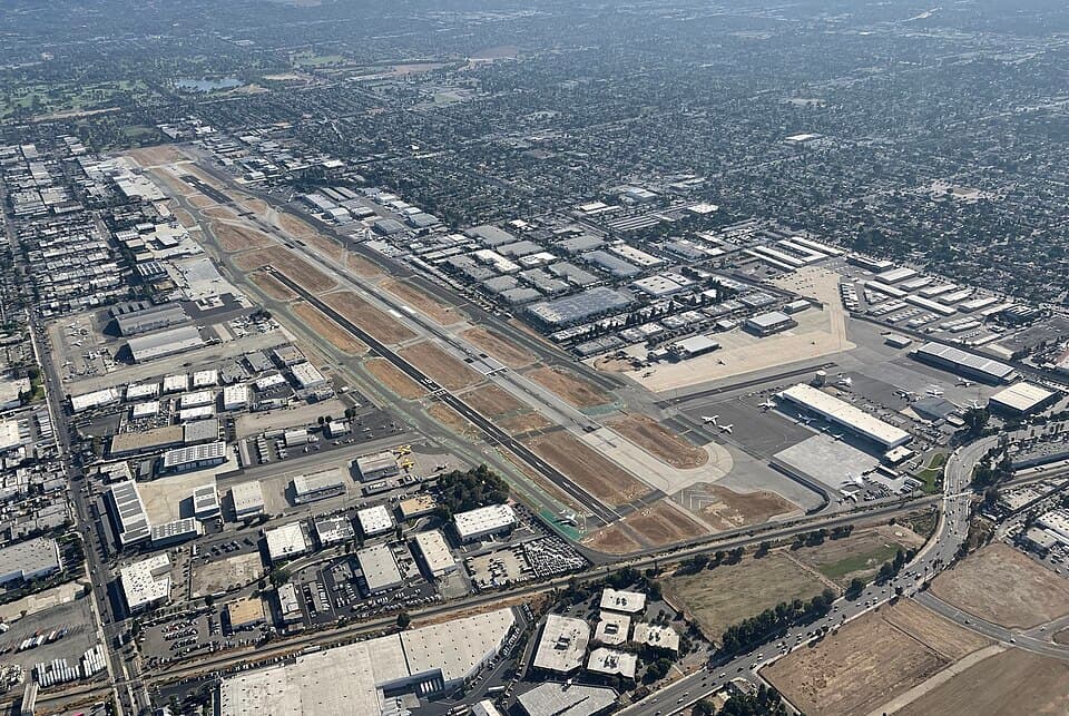 View of Van Nuys Airport (VNY)