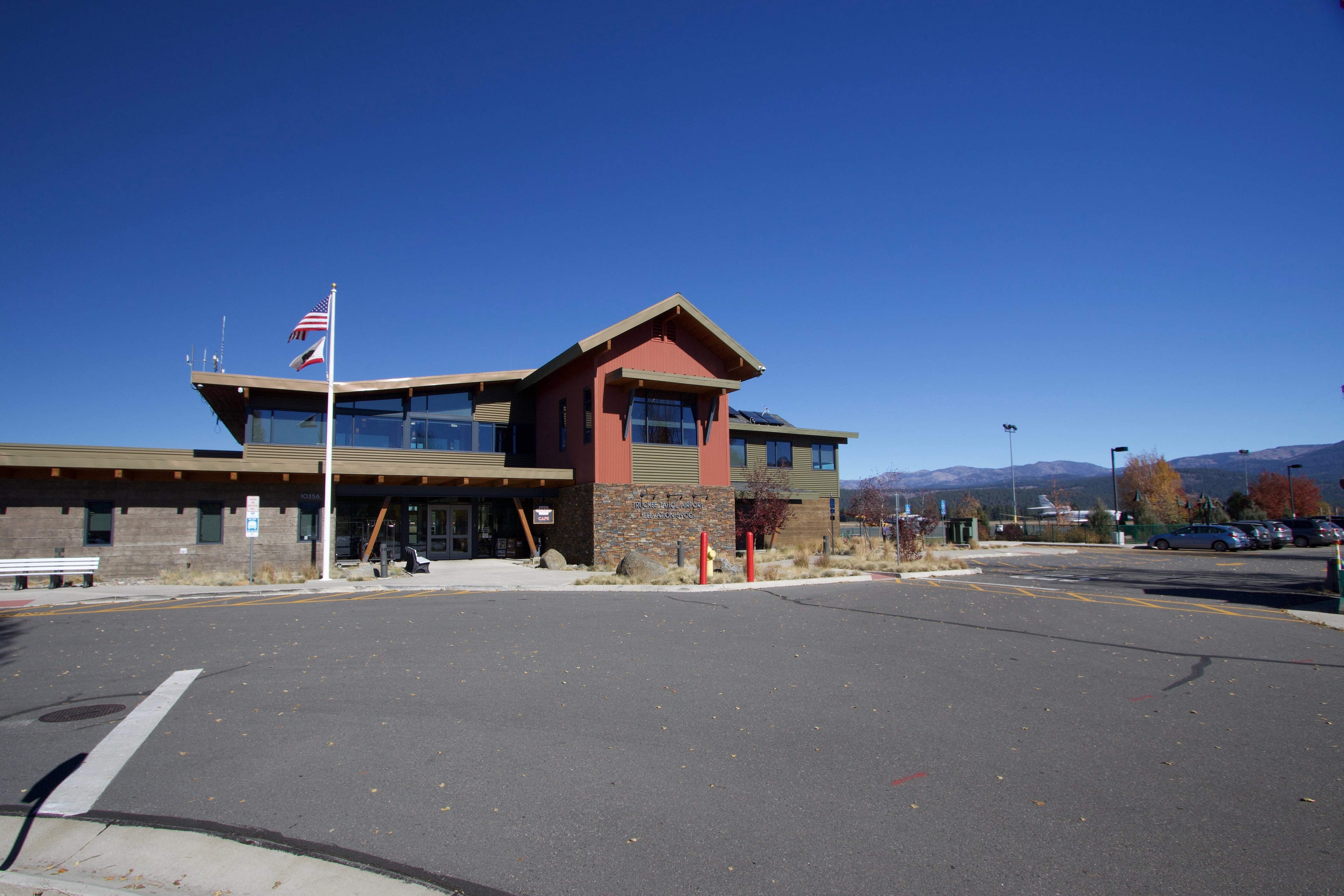 Aircraft on the ramp at Truckee Tahoe Airport with the Sierra Nevada mountains in the background