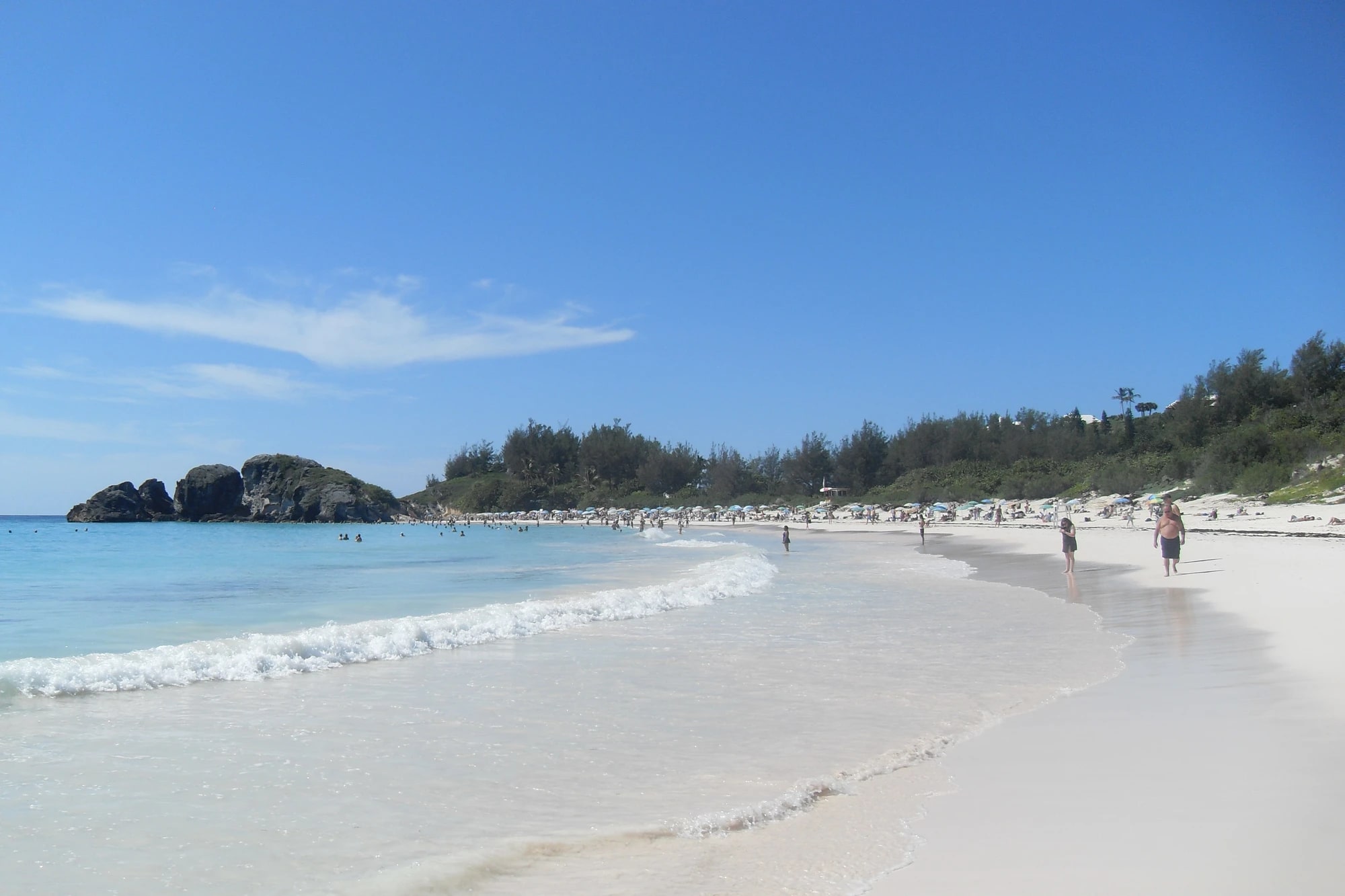 Pink sand and rock formations at Horseshoe Bay, Bermuda